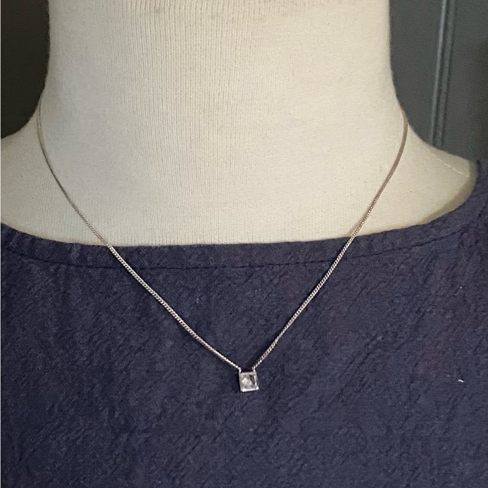 Henri Bendel sterling silver dainty chain with channel set square CZ pendant - Picture 2 of 6